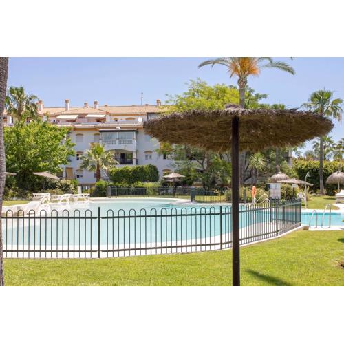 Bright Garden Puerto Banús by Rent Me