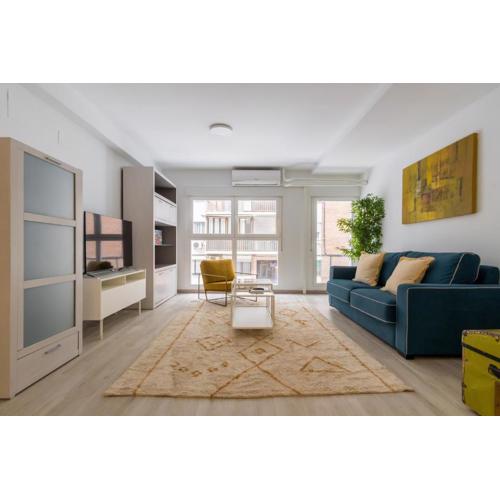 Bright new and wide- 1Bd 1Bth- Delicias