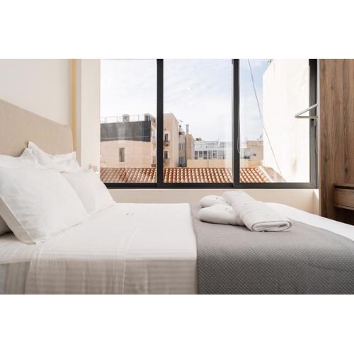 Bright & Stylish Flat on Ermou