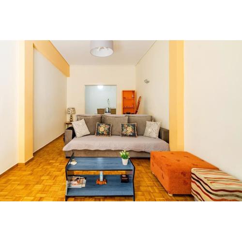 Bright,Comfort House in the heart of Athens