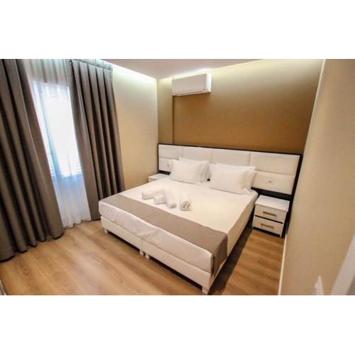 Brilant Luxury Apartment
