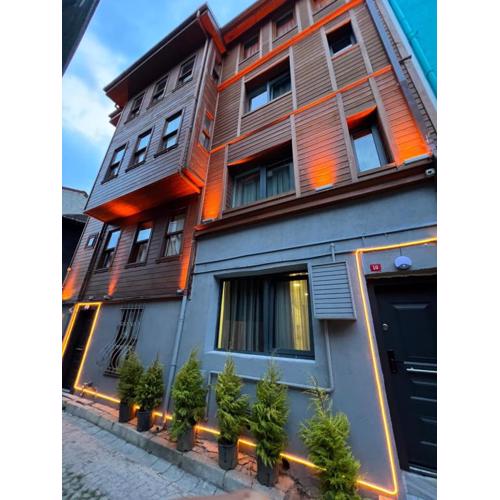 Bucoleon hotel Old City