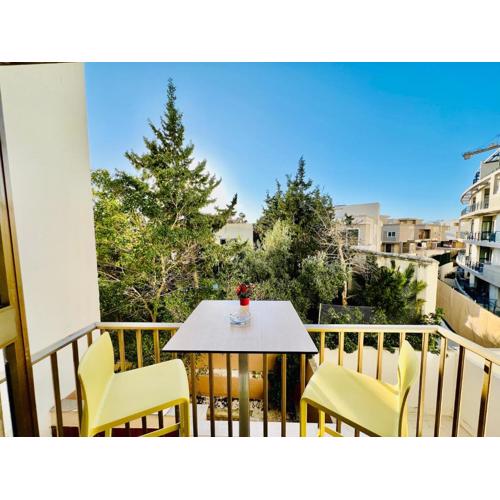 Budget friendly 2 bedroom apartment in the heart of St Julians, Paceville