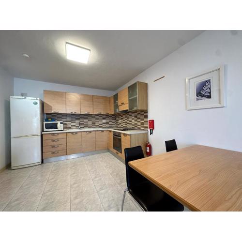 Budget Friendly apartment in Central Swieqi - 10 minutes walk to Paceville & the beach