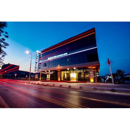 Bulton Deluxe Hotel Airport