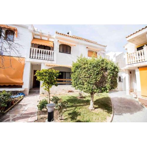 Bungalow 3 Hab. 6 personas Urb. Costa Hispania