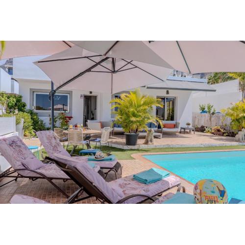 Bungalow apartment with private pool & ocean views