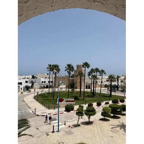 Bungalow avec salon, une chambre, et balcon avec vue sur le port à Port El Kantaoui, Sousse