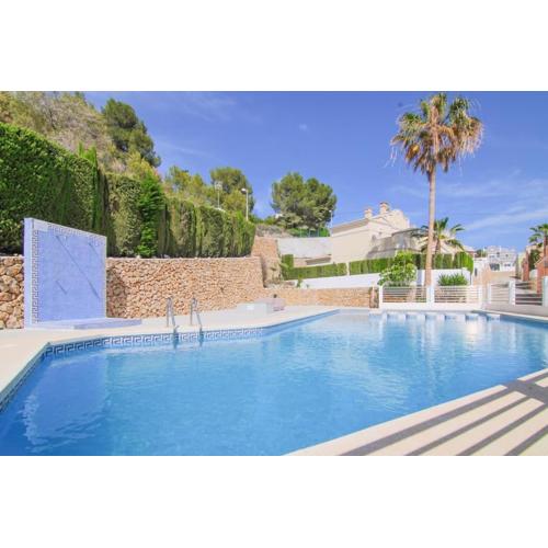 Bungalow con piscina - Lilia Rosa 9
