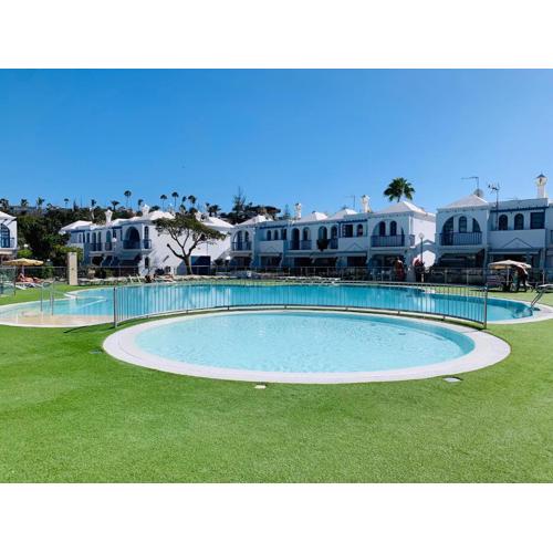 Bungalow Terrace&Pool near the Beach
