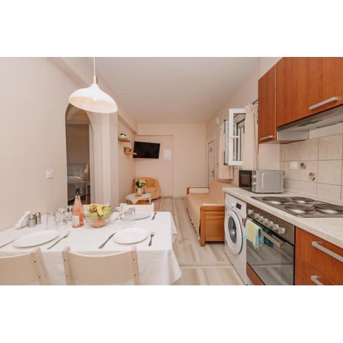 Butterfly apartment barbati