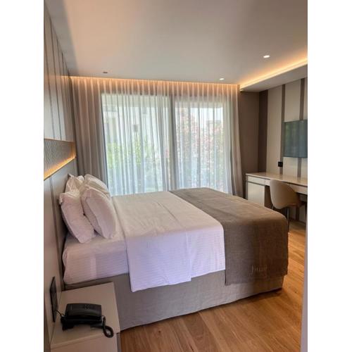 Buzë Boutique Hotel