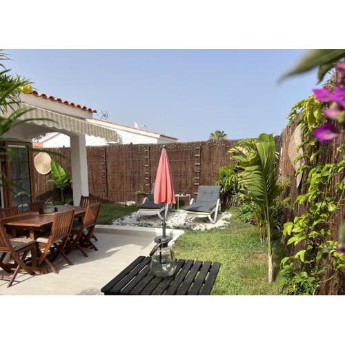BuzzStays: 1-Bed Bungalow, Garden, Near Yumbo & Beach