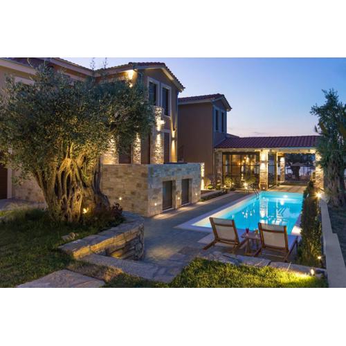 By the sea luxury suites