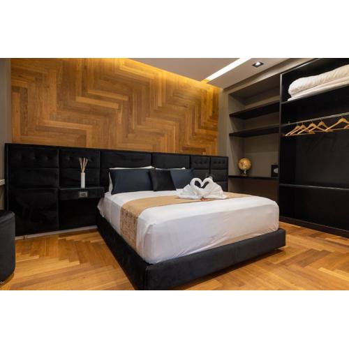 B&Z LUXURY