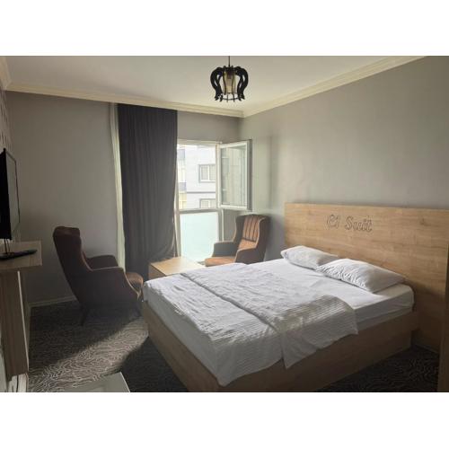 C1 Suite