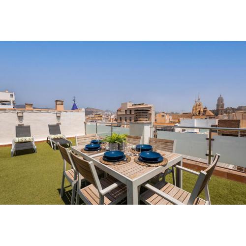 C103 - Sunny Terrace, Old Town Views