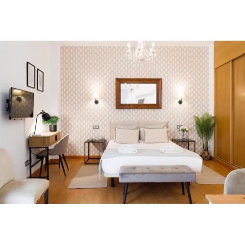 C15 - Charming Modern Studio in the Centre