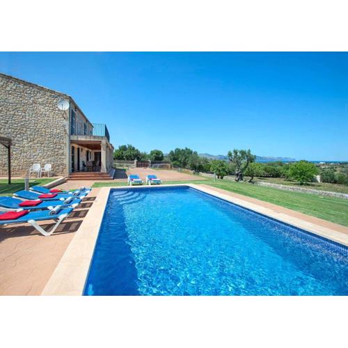 Ca na Baussana by Vintage Travel