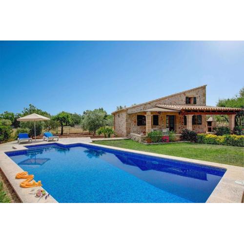 Ca Na Reieta by Vintage Travel