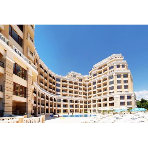 Cabacum Beach Residence - free parking