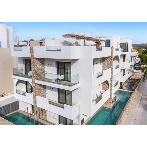 Cabana White Boutique Hotel & Suites