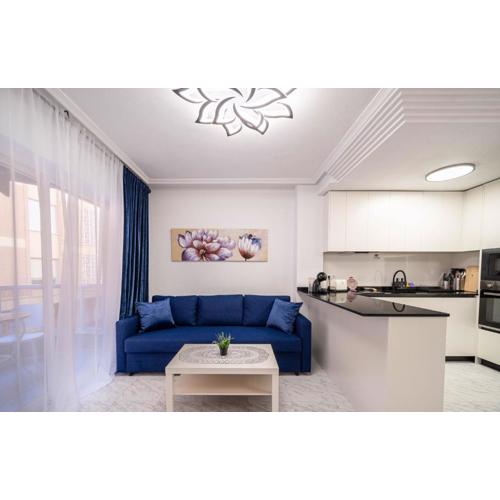 Calle Dinamarca 3 , Beautiful one bedroom appartment, recently renovated, 1 min from Los Locos beach