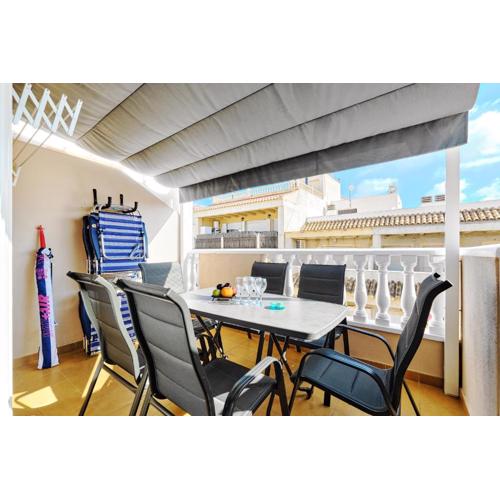 Calle Pola De Siero 38 , two bedroom apartment near Los Locos beach with large terrace and air conditioning in every room,