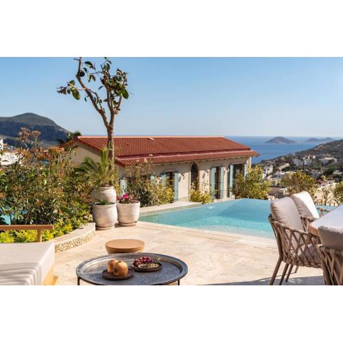 Calliope, Epic Elegance Retreat