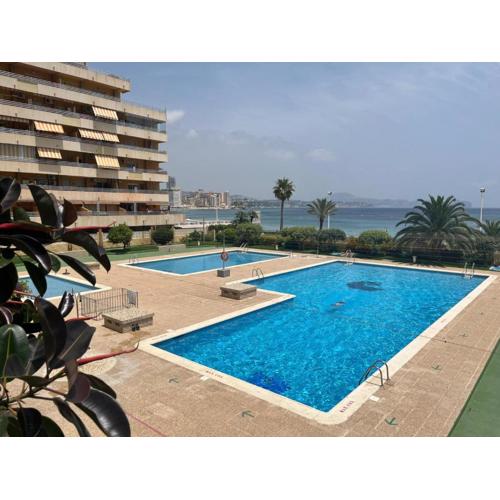 Calpe apartamento 1a linea de playa piscina reformado wifi aire