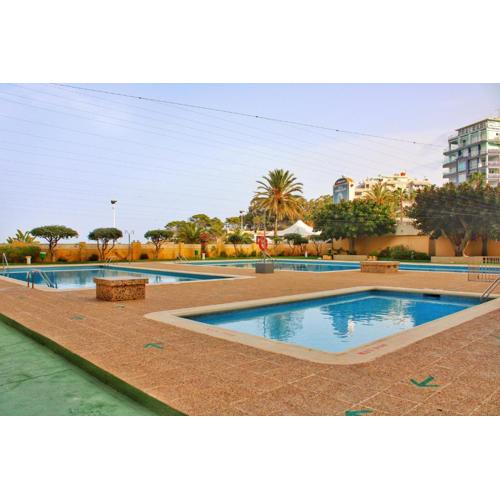 Calpe apartamento a estrenar 1a línea playa y piscina