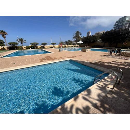 Calpe apartamento lujoso 30m de la playa a estrenar wifi aire piscina