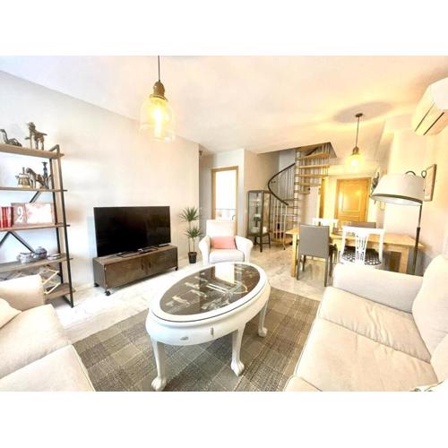Calu Homes Duplex cerca Playa de Huelin