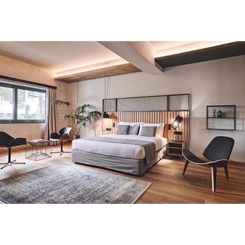 Cama Luxury Suites Glyfada