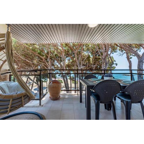 Can Costelles Cambrils - Ático en primera línea con vistas, piscina y parking