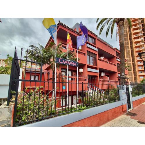Canaima Apartments