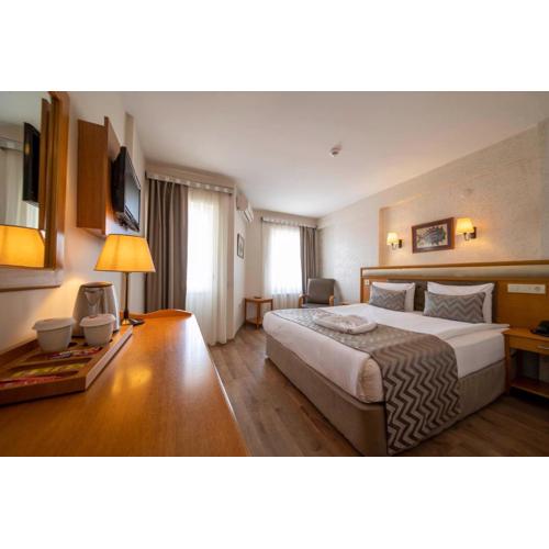 Çanak Hotel