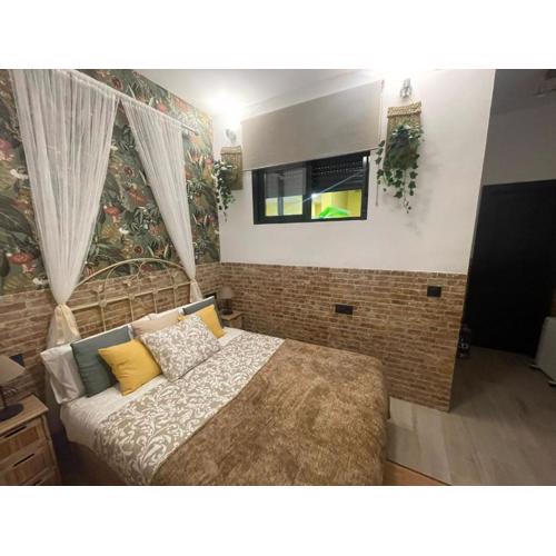 Cañal Urban Apartment