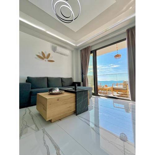 Candi Luxury Suites 2