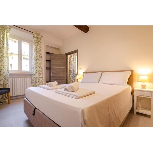 Canonica Home, in the Heart of the City