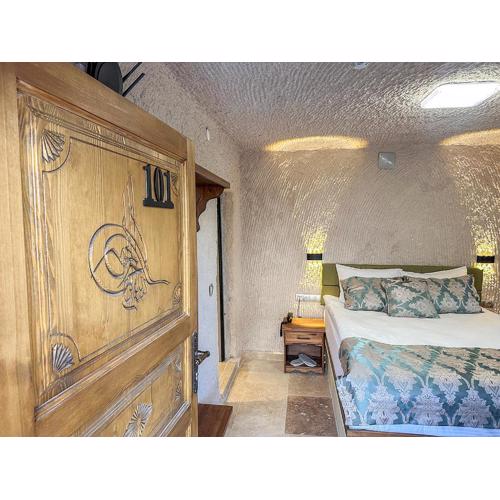 Capavista Cave House
