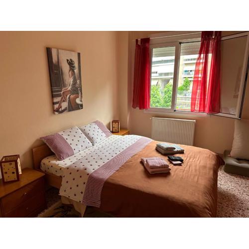 Capital apartment next to Metro station with parking spot to explore Athens