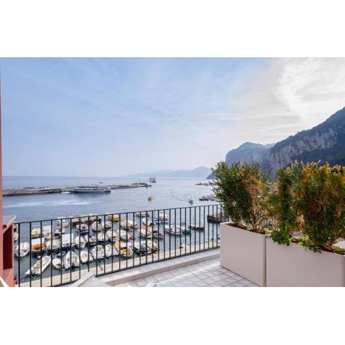 Capri Marina Suite