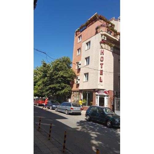Caprice Family Hotel