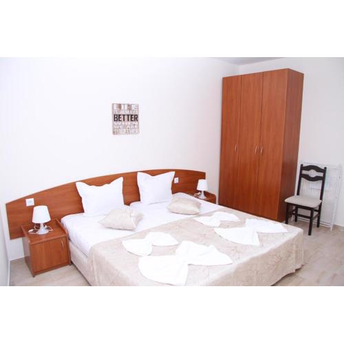 CAPUCCINO GUEST APARTMENTS - FREE PARKING and Wi-Fi