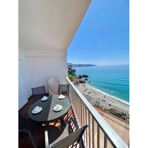 Carabeo Nerja - Ocean views