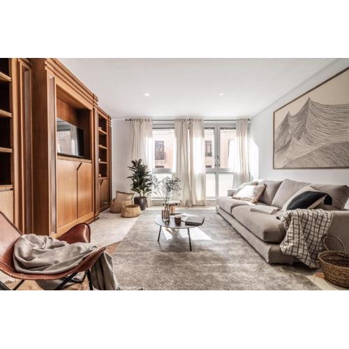 Cardet - 2 bedrooms and pool in Almagro