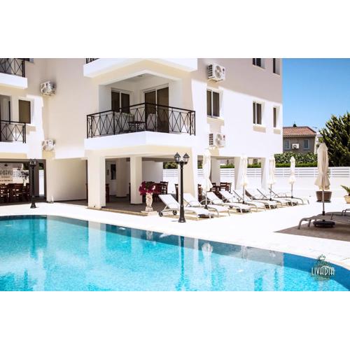 Carisa Livadia Gardens