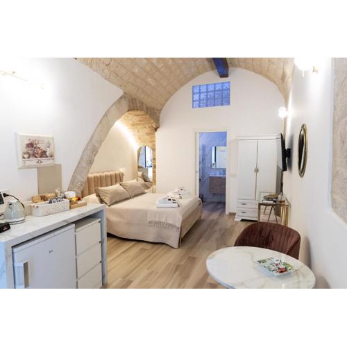 Carola Luxury Room
