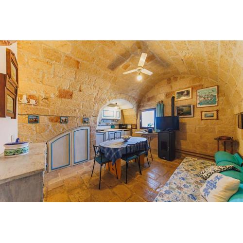 Casa a *POLIGNANO* con [Affaccio sul Mare]
